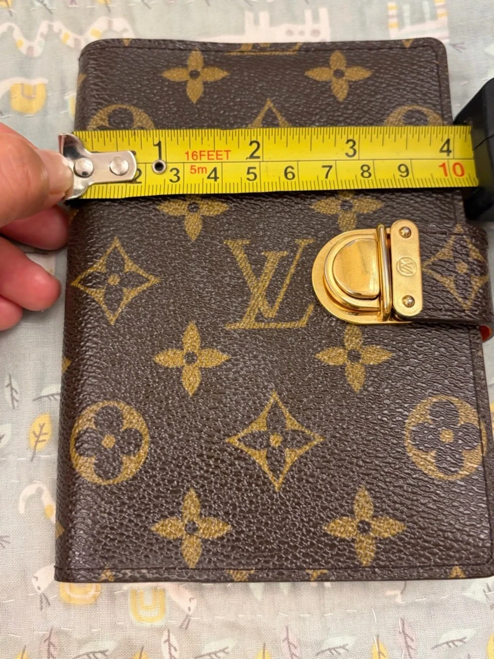 Louis Vuitton Agenda Pm (PRICE FIRM) - Picture 11 of 16